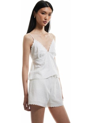 Koton Bol Kesim Pamuklu Beli Bağlamalı Fistolu Brodeli Mini Müslin Şort