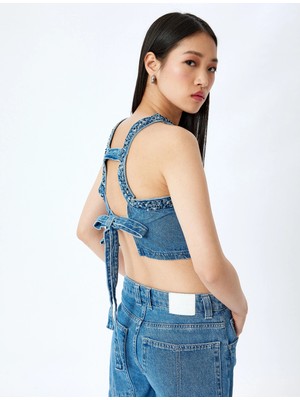 Koton Taş Detaylı Sırtı Bağcıklı Crop Kolsuz Denim Bluz