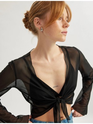 Koton Uzun Kollu V Yaka Önden Bağlamalı Transparan Tül Crop Bluz