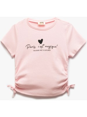 Koton Pamuklu Büzgü Detaylı Baskılı Kısa Kollu Bisiklet Yaka Crop Tişört