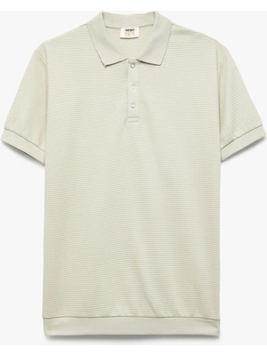 Koton Çıtçıt Düğme Detaylı Polo Yaka Kısa Kollu Pamuklu Tişört