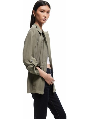 Koton Viskon Uzun Kollu Cepli Fermuarlı Dik Yaka Kısa Trençkot