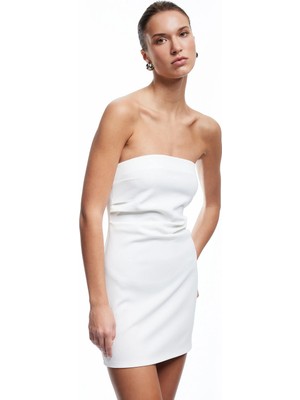 Koton Scuba Krep Kumaş Drape Detaylı Mini Straplez Elbise