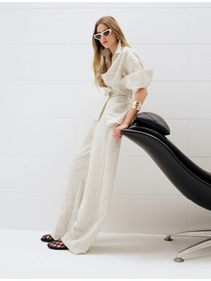 Koton Viskon Kumaş Rahat Kalıp Cepli Dokulu Düz Bol Paça Pantolon