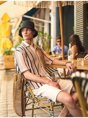 Koton Cep Detaylı Dokulu Bermuda Beli Bağcıklı Şort