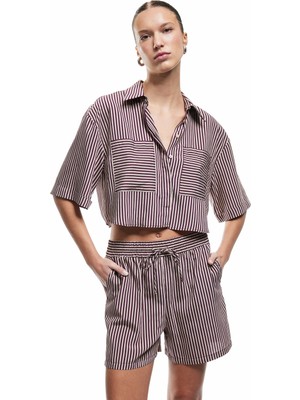 Koton Viskon Kumaş Klasik Yaka Cepli Kısa Kollu Crop Oversize Gömlek