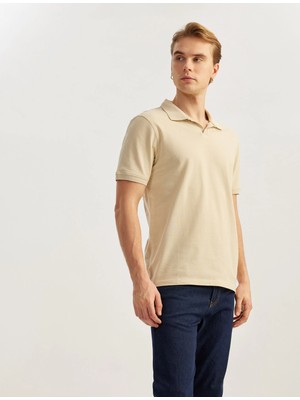Koton Pamuklu Pike Kumaş Kısa Kollu Regular Fit V Yaka Polo Tişört