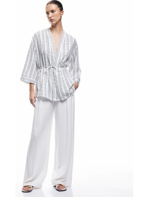 Koton Rahat Kalıp Kemer Detaylı 3/4 Geniş Kollu Uzun Kimono