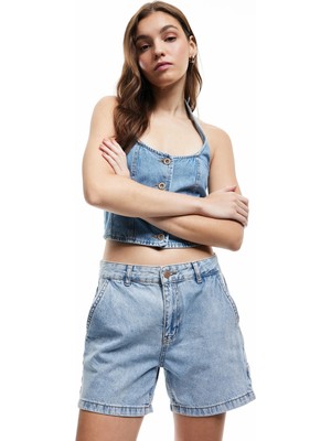 Koton Pamuklu Chino Cepli Rahat Kalıp Düğmeli Mini Denim Şort