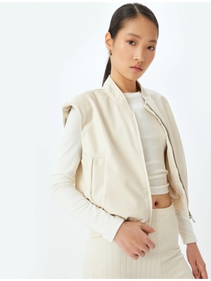 Koton Cepli Fermuarlı Crop Kolsuz Suni Deri Ceket