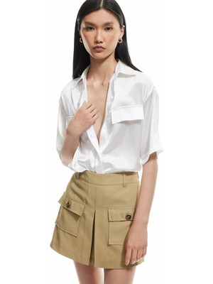 Koton Kapaklı Cep Detaylı Kısa Kollu Saten Gömlek
