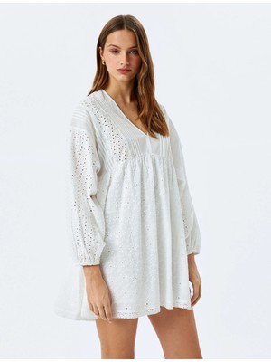 Koton Pamuklu Uzun Balon Kollu V Yaka Mini Fistolu Elbise