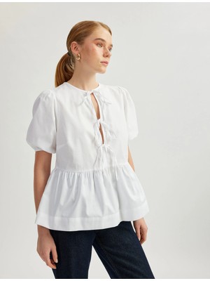 Koton Pamuklu Önden Fiyonk Bağlamalı Kısa Balon Kollu Oversize Poplin Bluz