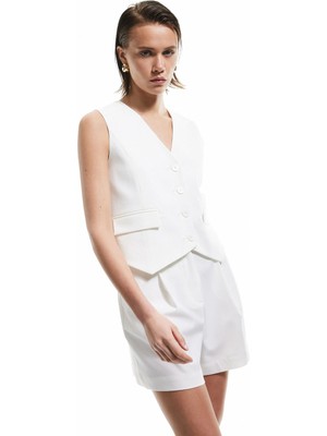 Koton Pile Detaylı Cepli Yüksek Bel Mini Şort