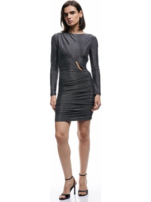 Koton Uzun Kollu Bisiklet Yaka Pencere Detaylı Dar Kesim Drapeli Mini Abiye Elbise