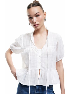 Koton Bağcıklı Yaka Düğmeli Pamuklu Kısa Kollu Gömlek