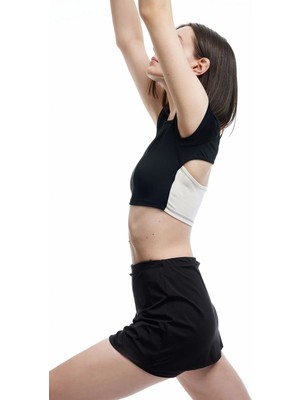 Koton Pencere Detaylı Kısa Kollu Bisiklet Yaka Spor Tişört