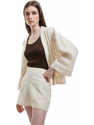 Koton Pamuklu Floral Dokulu Brodeli Mini Şort