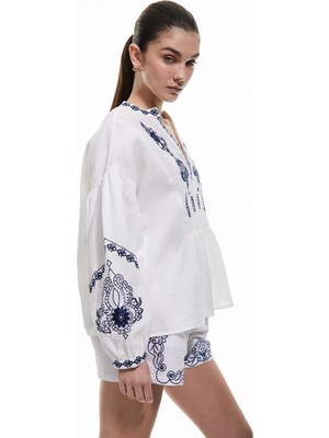 Koton Pamuklu Cepli Etnik Desenli Işlemeli Yüksek Bel Müslin Şort