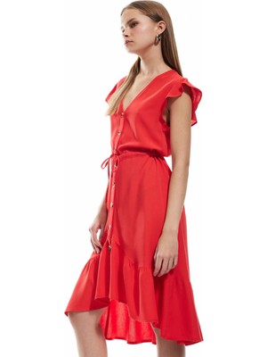 Koton V Yaka Asimetrik Kesim Viskon Kelebek Kollu Düğmeli Mini Elbise