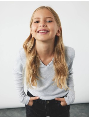 Koton Düğme Detaylı Uzun Kollu V Yaka Tişört