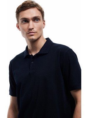 Koton Pamuklu Düğmeli Regular Fit Kısa Kollu Polo Yaka Tişört