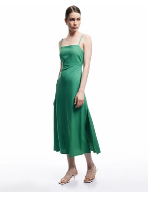 Koton Viskon Keten Karışımlı Kumaş Kolsuz Sırt Dekolteli Midi Boy Ince Askılı Elbise