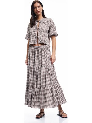 Koton Gömlek Yaka Yarım Kollu Bağcıklı Fiyonk Detaylı Pötikareli Bluz