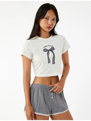 Pamuklu Kısa Kollu Bisiklet Yaka Fiyonk Işleme Detaylı Pijama Üstü