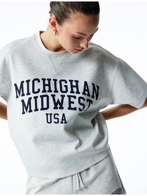 Kısa Kollu Bisiklet Yaka Oversize Spor Sweatshirt