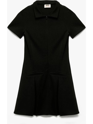 Slim Fit Polo Yaka Yarım Fermuarlı Kısa Kollu Viskon Karışımlı Mini Elbise