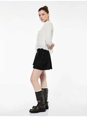 Metal Aksesuarlı A Kesim Süet Görünümlü Mini Etek