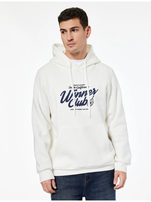 Koton Regular Fit Uzun Kollu Kanguru Cepli Kapşonlu Baskılı Sweatshirt