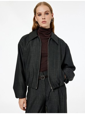 Koton x Melis Ağazat - Uzun Kollu Cepli Fermuarlı Crop Bomber Ceket