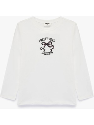 Pamuklu Uzun Kollu Bisiklet Yaka Nakış Detaylı Tişört