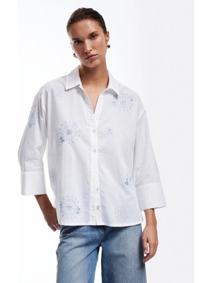 Rahat Kalıp 3/4 Kol Klasik Yaka Işlemeli Etnik Desenli Gömlek