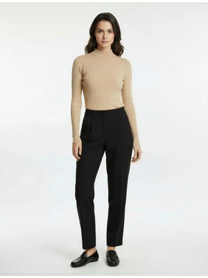 Aerobin Kumaş Pileli Cepli Düşük Bel Bol Paça Pantolon