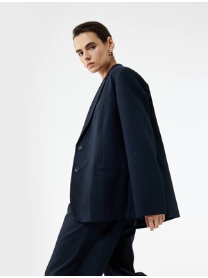 Koton Düğmeli Cepli Uzun Kollu Kruvaze Blazer Ceket