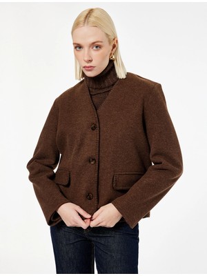 Koton Çoban Dikişi Detaylı Düğmeli Uzun Kollu Cepli Kaşe Ceket