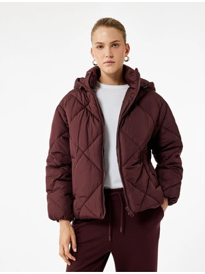 Koton Polar Cep Detaylı Uzun Kollu Fermuarlı Su Itici Kapşonlu Kapitone Mont