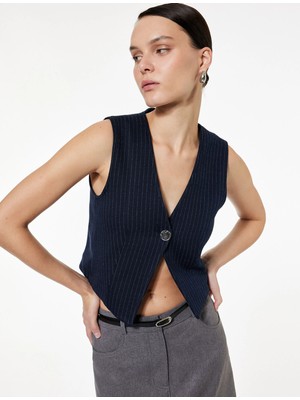 Slim Fit V Yaka Metal Düğmeli Asimetrik Kesim Yelek