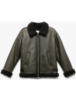 Koton Peluş Detaylı Gömlek Yaka Uzun Kollu Oversize Biker Ceket