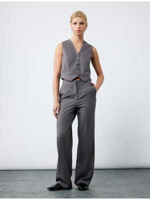 Cep Detaylı Geniş Paça Kumaş Pantolon