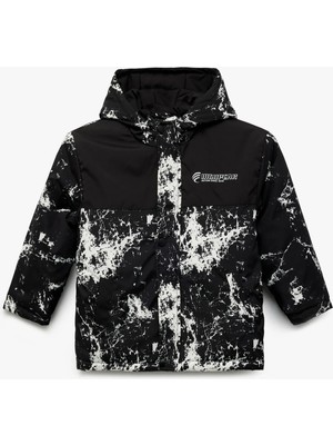 Koton Uzun Kollu Baskılı Kapşonlu Mevsimlik Mont