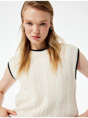 Saç Örgü Dokulu Kolsuz Biyeli Bisiklet Yaka Süveter