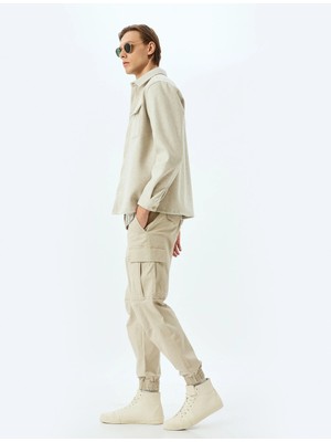 Koton Pamuklu Gabardin Cep Detaylı Düğmeli Beli Lastikli Jogger Pantolon