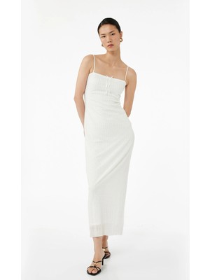 Koton Ince Askılı Fiyonklu Dokulu Bodycon Maxi Elbise