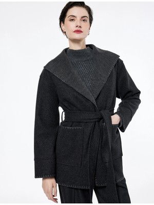 Koton Çoban Dikiş Detaylı Kemerli Cepli Uzun Kollu Kaşe Mont