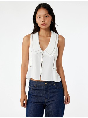 Nakış Detaylı Düğmeli Kolsuz Bebe Yaka Viskon Bluz