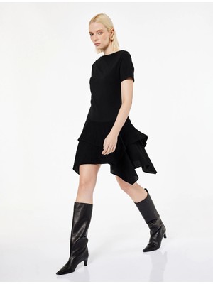 Kayık Yuvarlak Yaka Kısa Kollu Asimetrik Kesim Mini Tişört Elbise